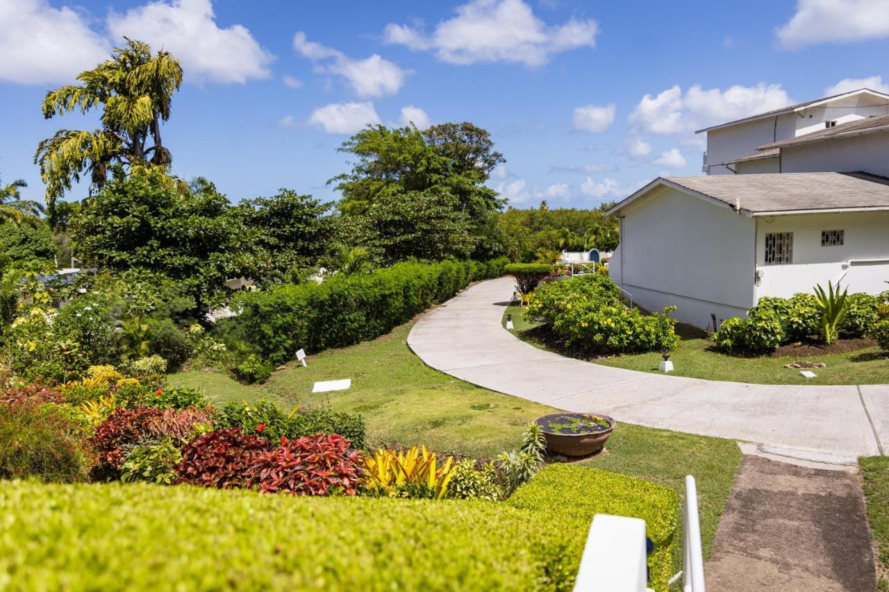 Siesta Hotel Morne Rouge ภายนอก รูปภาพ